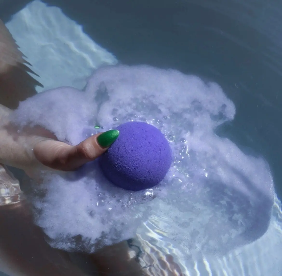 Kush Queen Sleep THC/CBD Bath Bomb THC:25mg CBD:25mg - 50mg